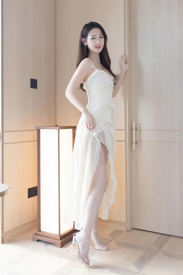 Vol. 04985 唐安琪（75P） (2/75)