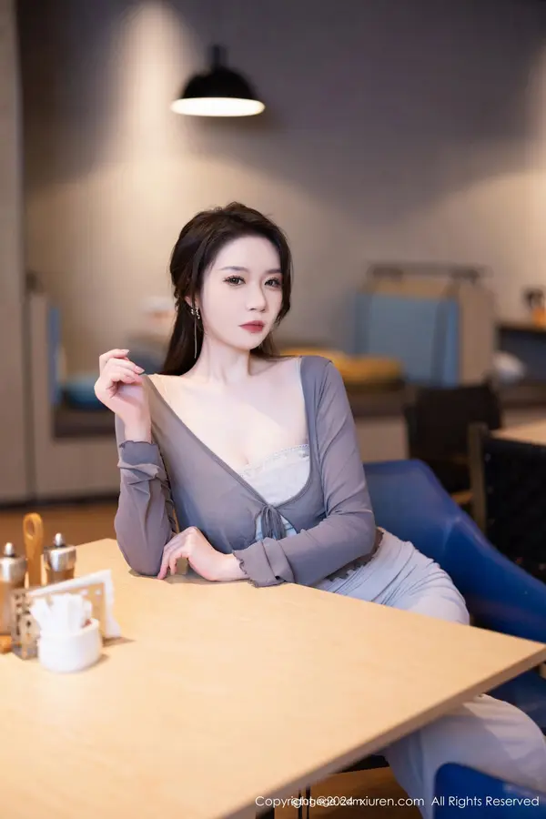 Vol. 09007 梦心玥（101P） (4/101)