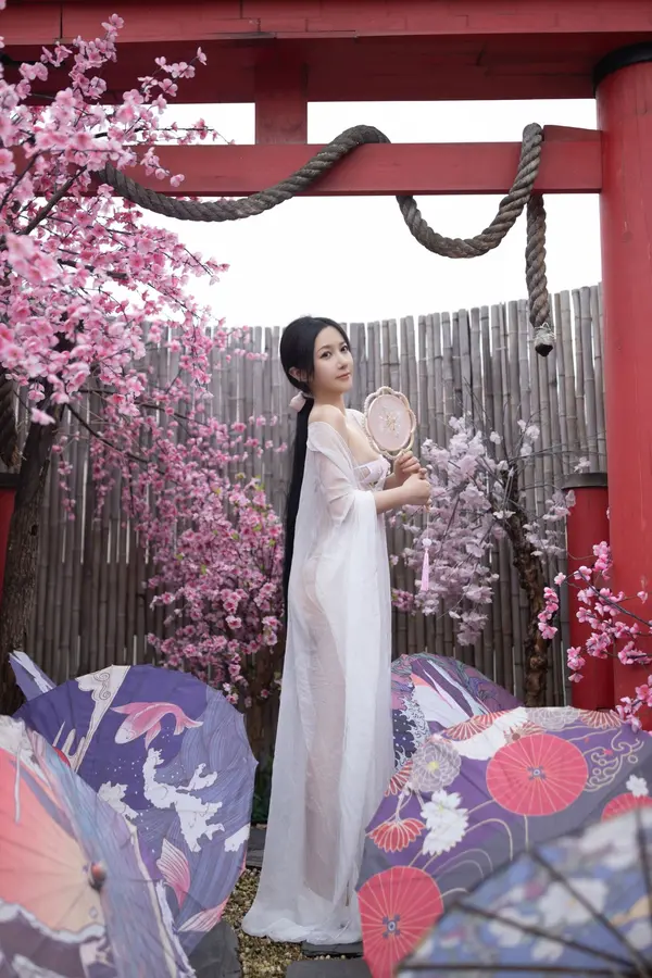 Vol. 8927 鱼子酱Fish《花想容》（120P）-妹子录-美女图片|美女写真 专注超高清美女图片分享网站