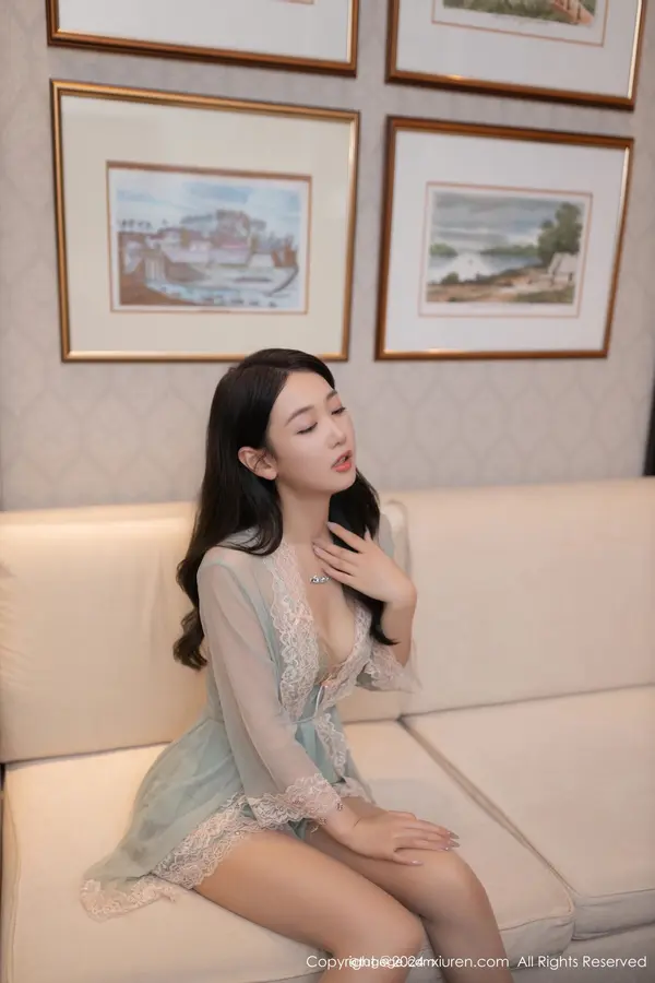 Vol. 09069 唐安琪（82P） (5/82)