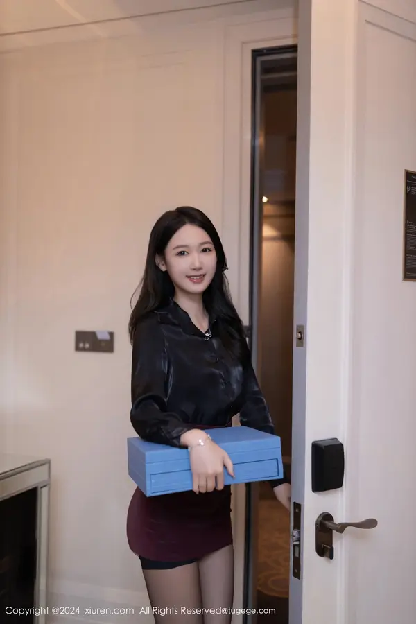 Vol. 09102 唐安琪（89P） (3/89)