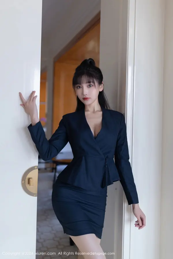 Vol. 09263 陆萱萱（81P） (3/81)