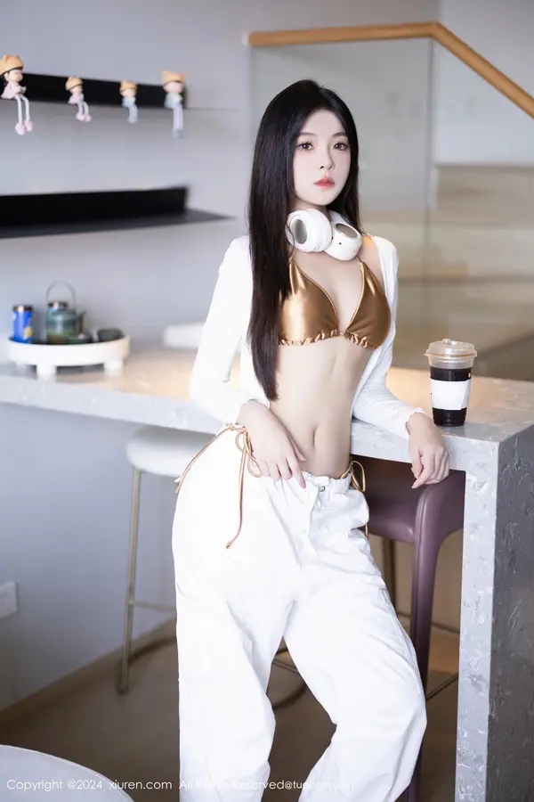Vol. 09262 初梦瑶（84P） (2/84)
