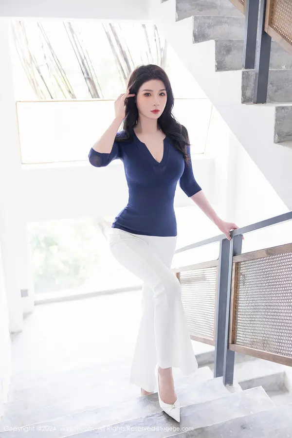Vol. 09355 梦心玥（84P） (2/84)