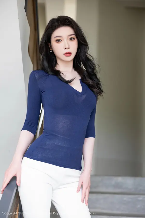 Vol. 09355 梦心玥（84P） (4/84)