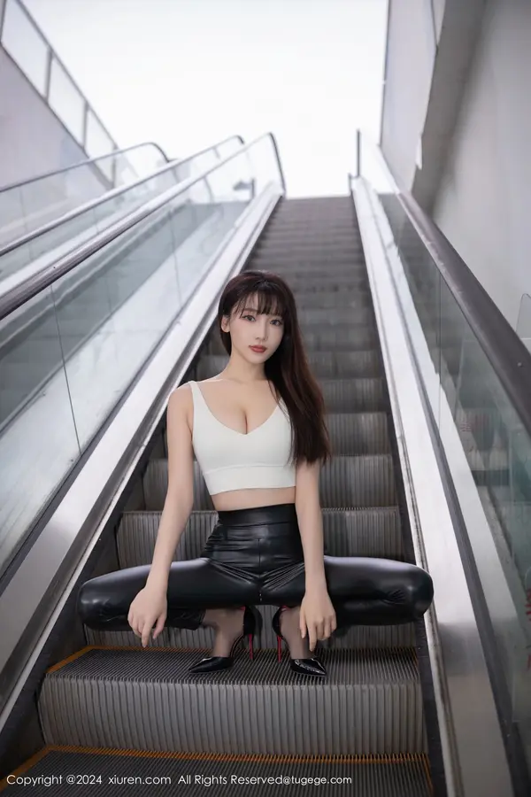 Vol. 09377 陆萱萱（82P） (3/82)