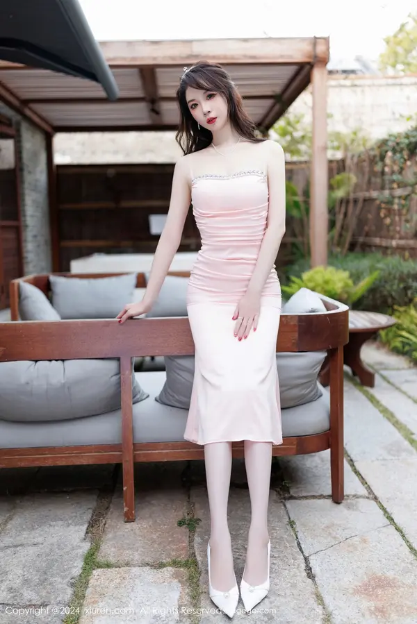 Vol. 09584 梦心玥（93P） (3/93)