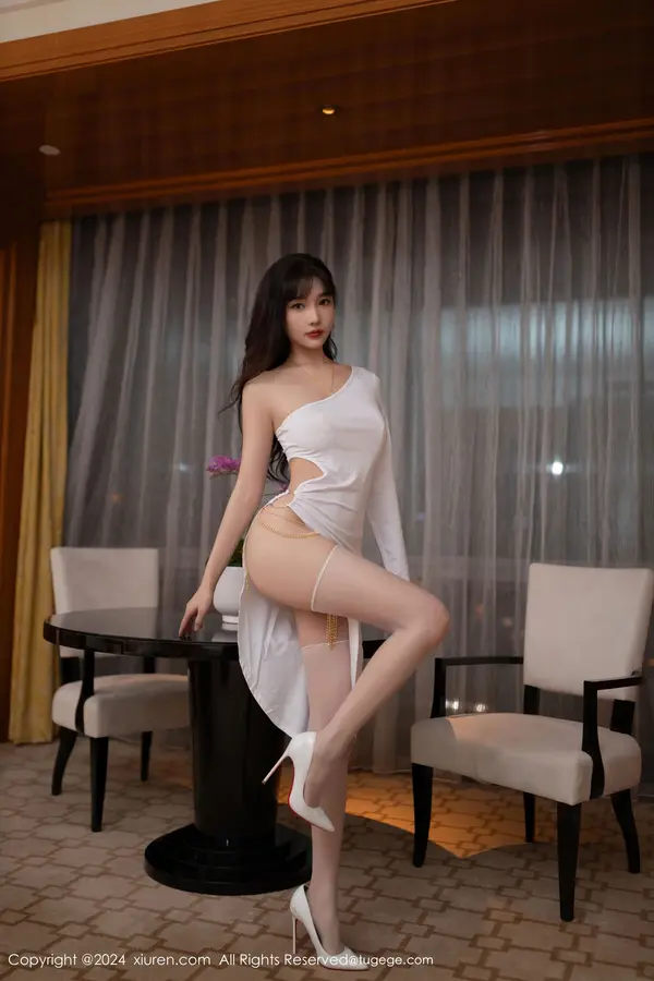 Vol. 09625 陆萱萱（81P） (3/81)