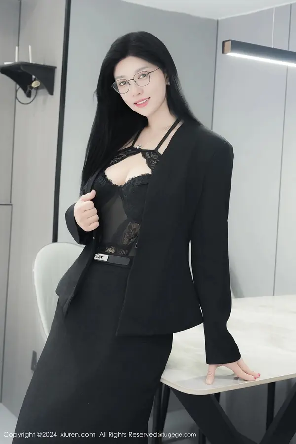 Vol. 09639 雅茹老师（82P） (3/82)