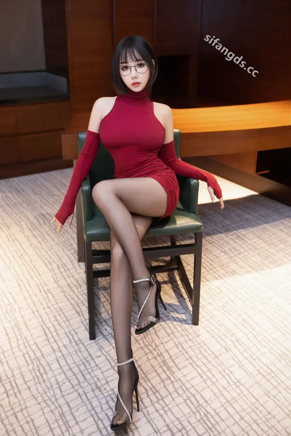 Vol. 9096 波巧酱《私购流出》（85P + 3V） (2/85)