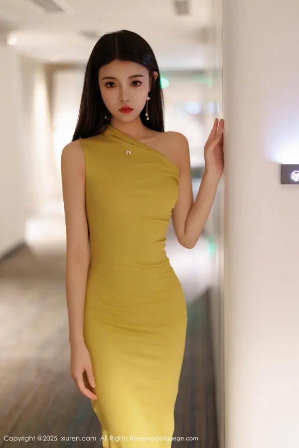 Vol. 09761 初梦瑶（84P） (2/84)