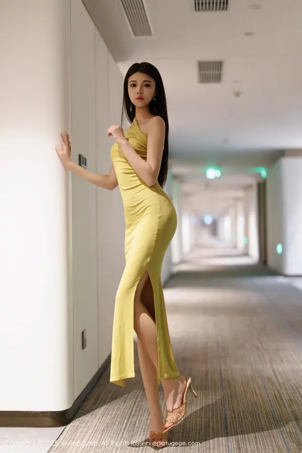 Vol. 09761 初梦瑶（84P） (4/84)