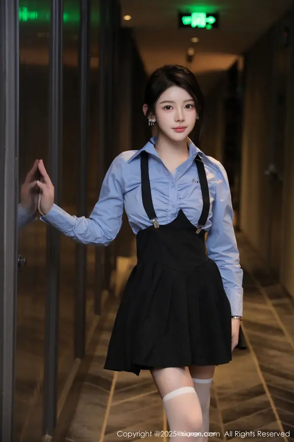 Vol. 09819 爱酱里（81P） (2/81)