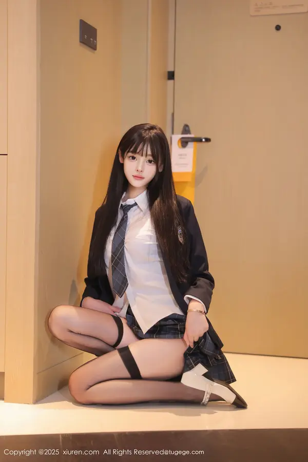 Vol. 09853 余安安（86P） (6/86)