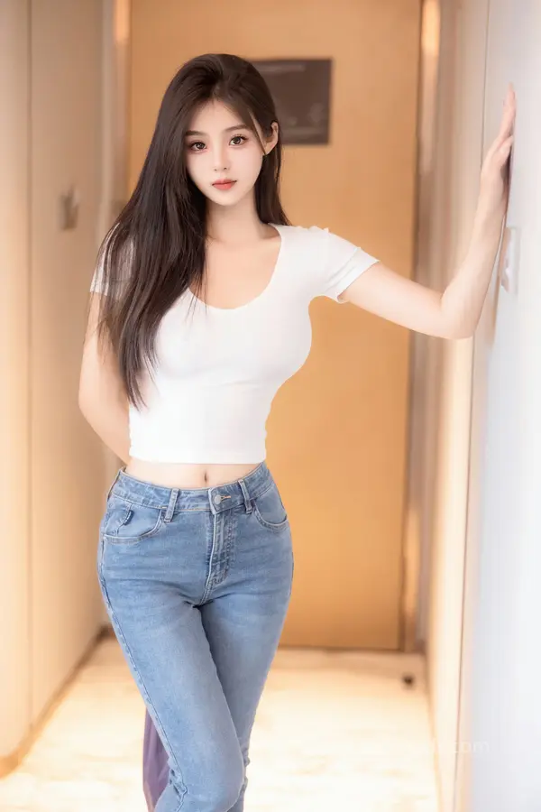 Vol. 8467 周周不吃香菜《私购流出》（88P + 4V） (2/88)