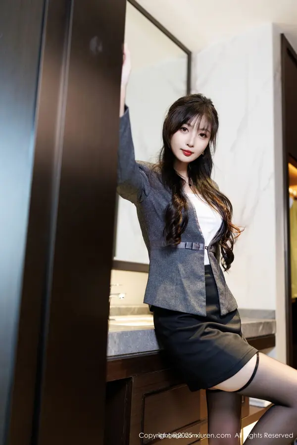 Vol. 09957 樱桃小阑子（86P） (3/86)