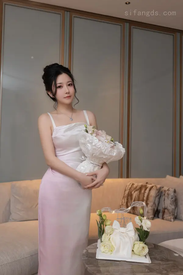 Vol. 9907 鱼子酱Fish《私购流出》（120P）-妹子录-美女图片|美女写真 专注超高清美女图片分享网站