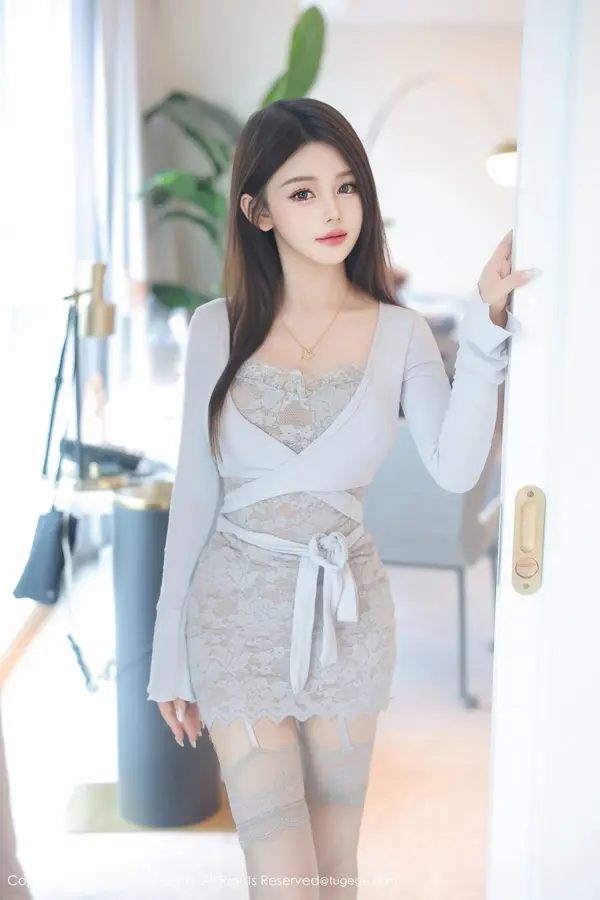 Vol. 10083 爱酱里（98P） (2/98)