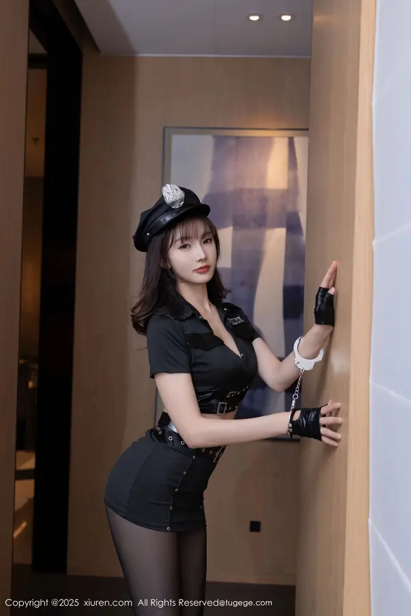 Vol. 10081 陆萱萱（82P） (4/82)