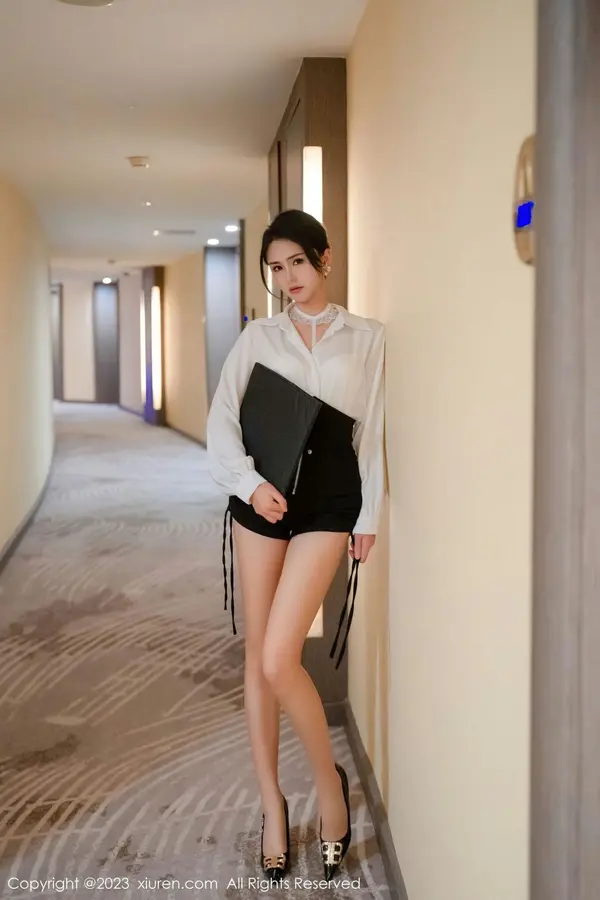 Vol. 06520 艾希儿（77P） (2/77)