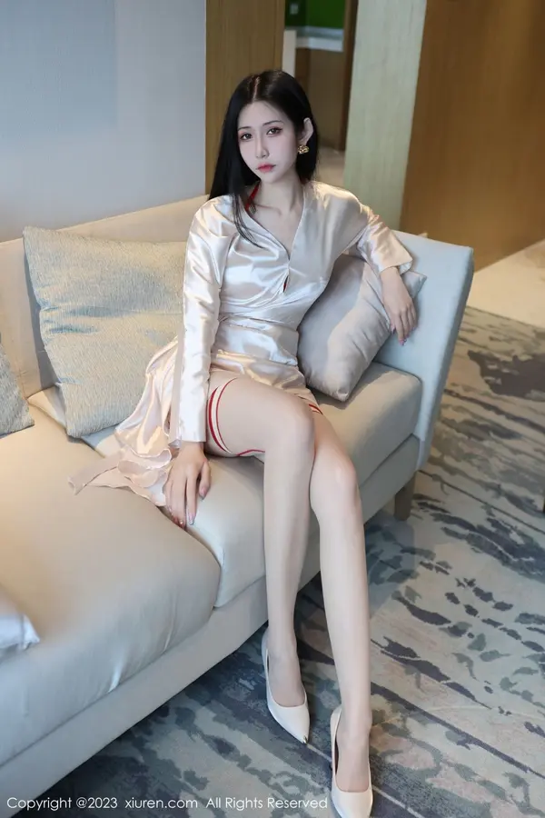 Vol. 06750 依娜Yina（81P） (2/81)