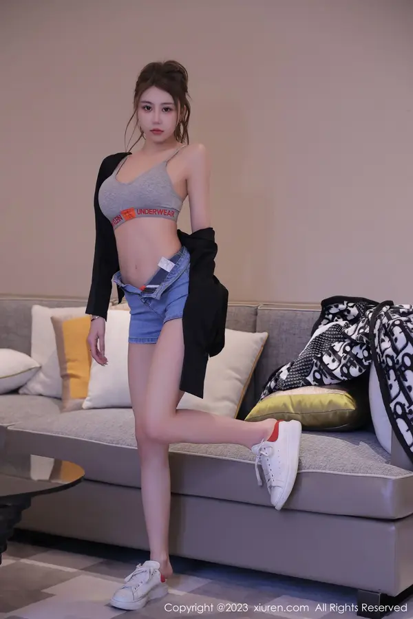 Vol. 06758 tina_甜仔（66P） (3/66)
