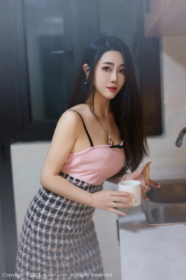 Vol. 06799 严利娅Yuliya（68P） (5/68)