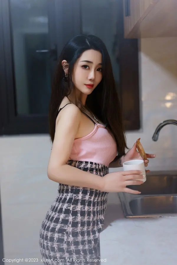 Vol. 06799 严利娅Yuliya（68P） (6/68)