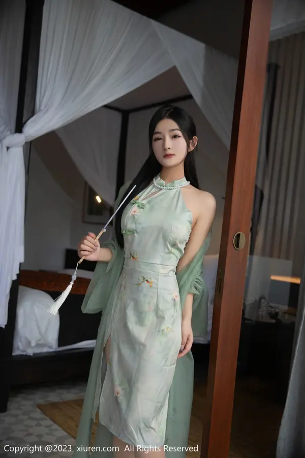 Vol. 06880 谭小灵（81P） (2/81)