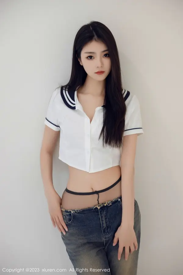 Vol. 07027 可乐Vicky（83P） (3/83)