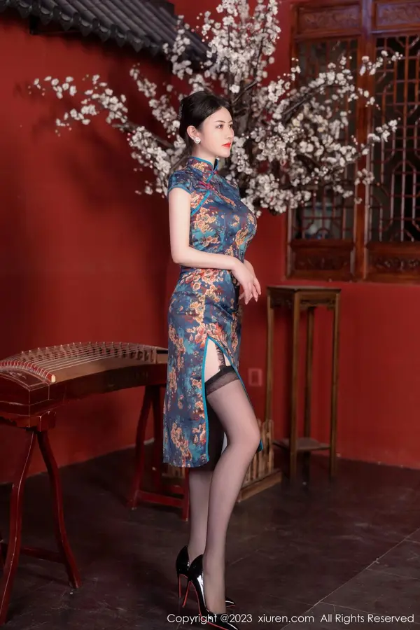 Vol. 07051 诗诗kiki（83P） (4/83)