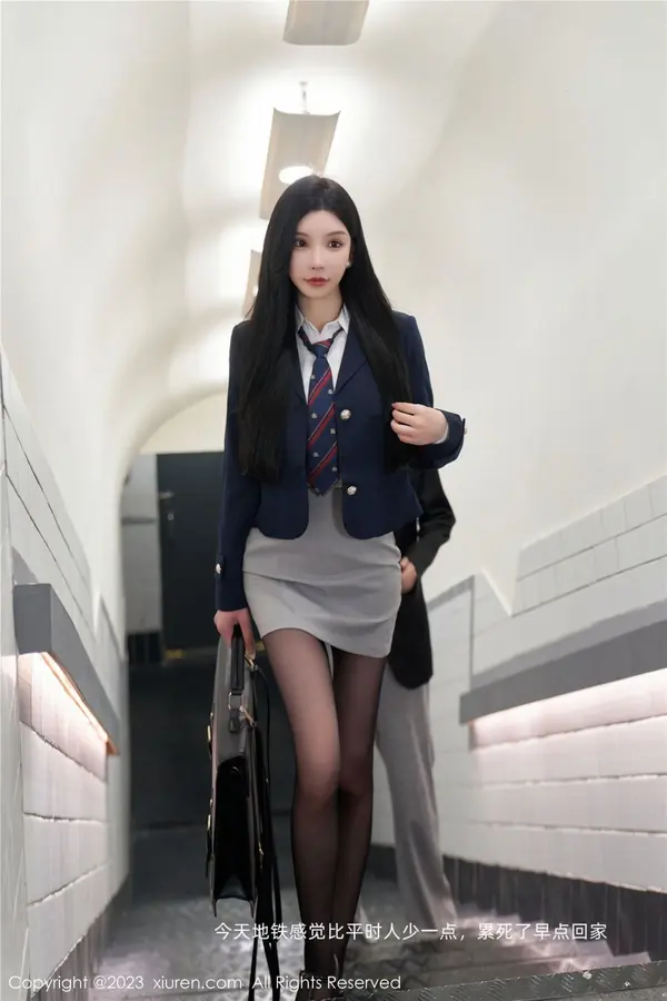Vol. 07086 周于希Sally（101P） (2/101)