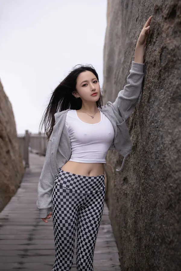 鱼子酱Fish《魔力安全带》（138P） (6/138)